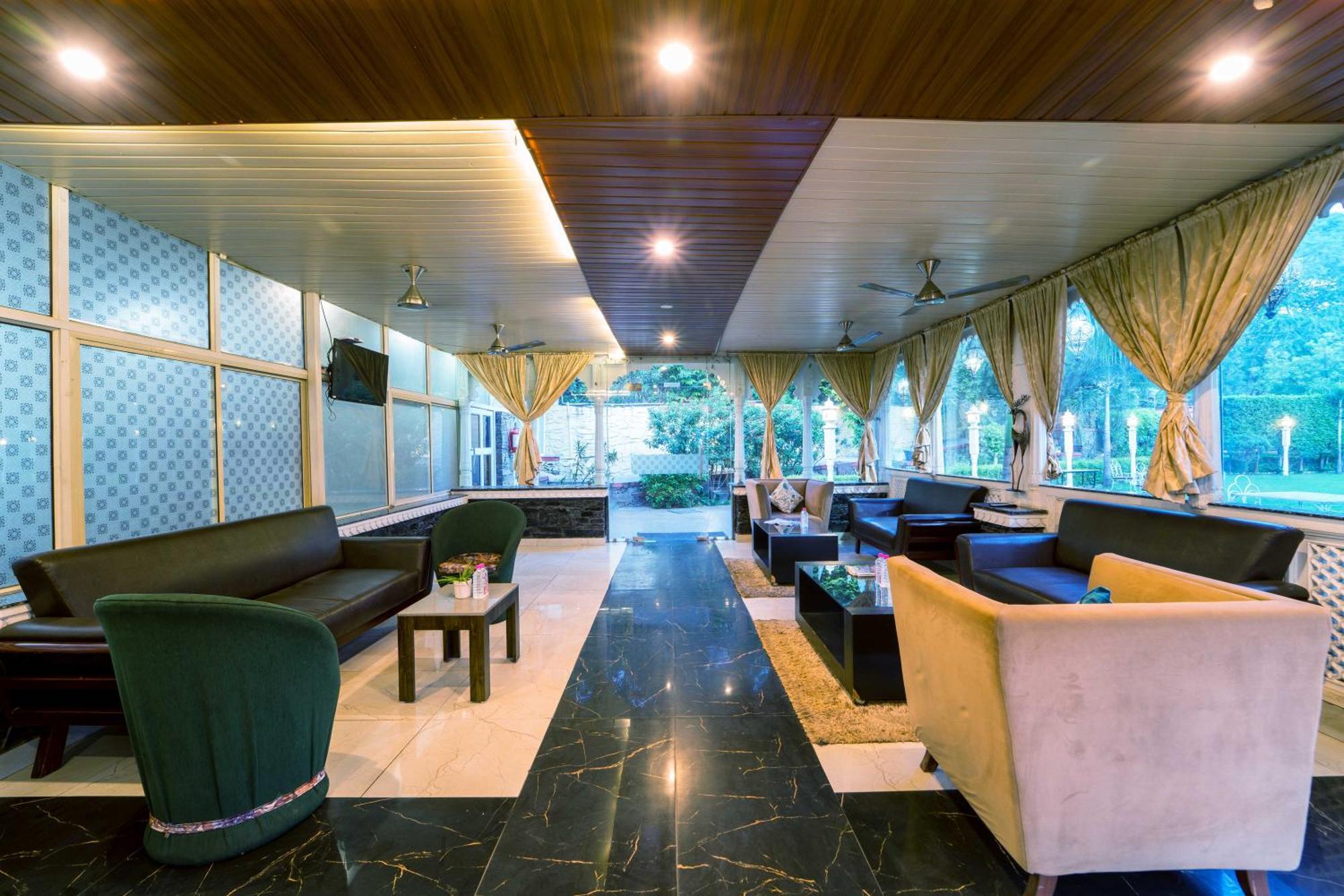 Treebo The Aravali Getaway Ξενοδοχείο Ουνταϊπούρ Εξωτερικό φωτογραφία